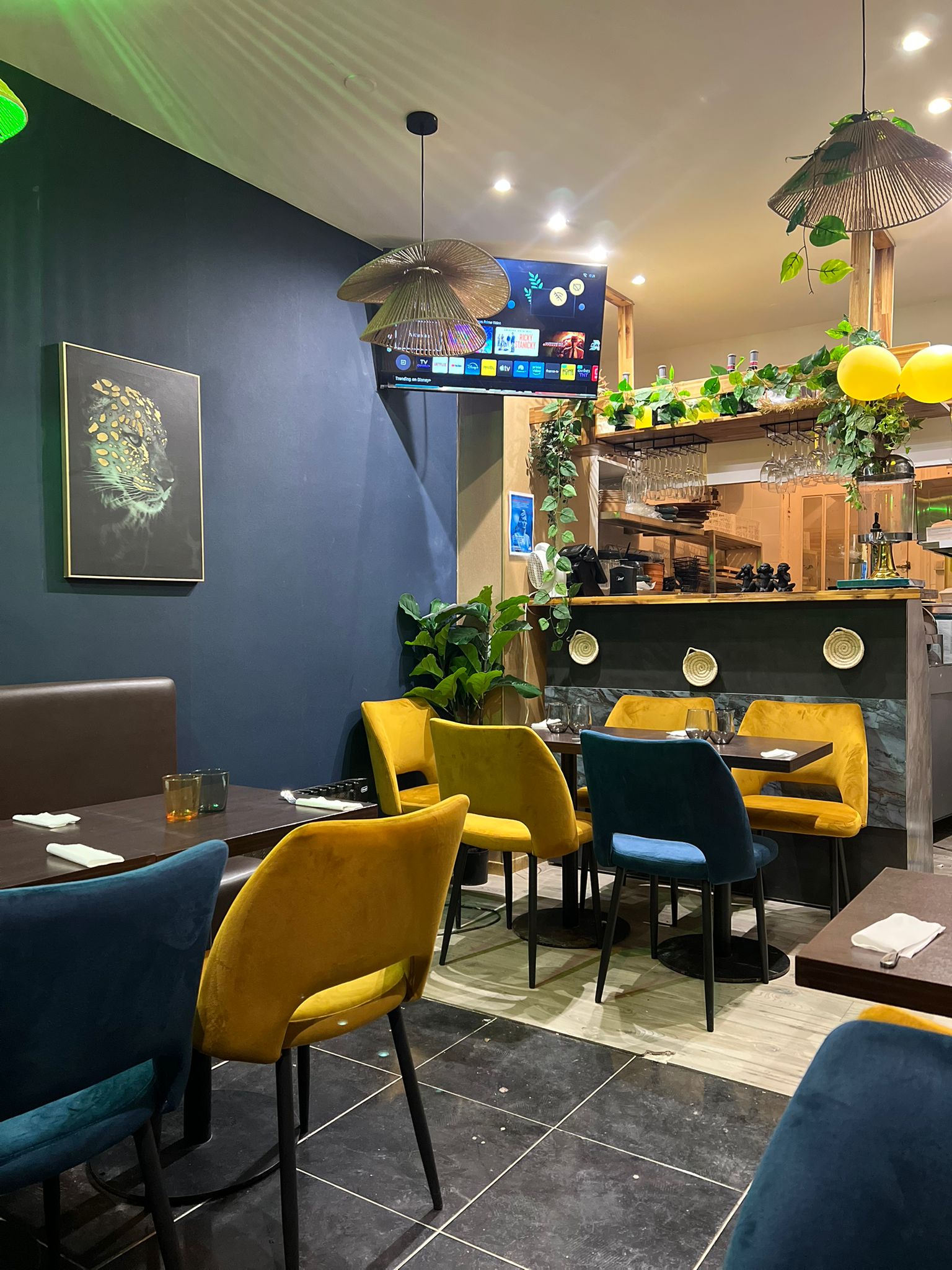 Salle à manger principale